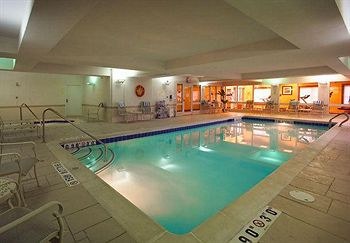 RESIDENCE INN BY MARRIOTT MISSISSAUGA - ARPT CORP CTR WEST photo 3