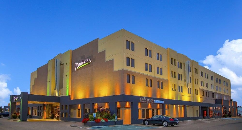 RADISSON HOTEL RED DEER