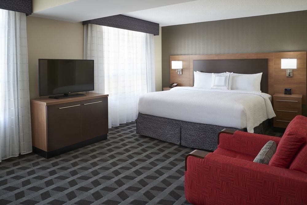 TOWNEPLACE SUITES WINDSOR photo 1