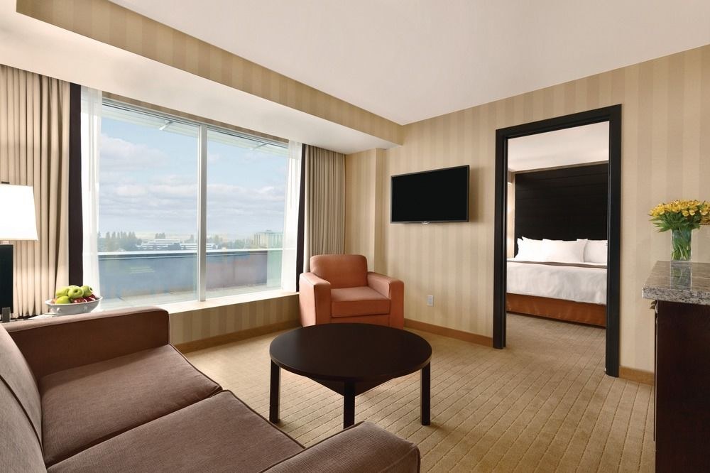RADISSON HOTEL VANCOUVER AIRPORT