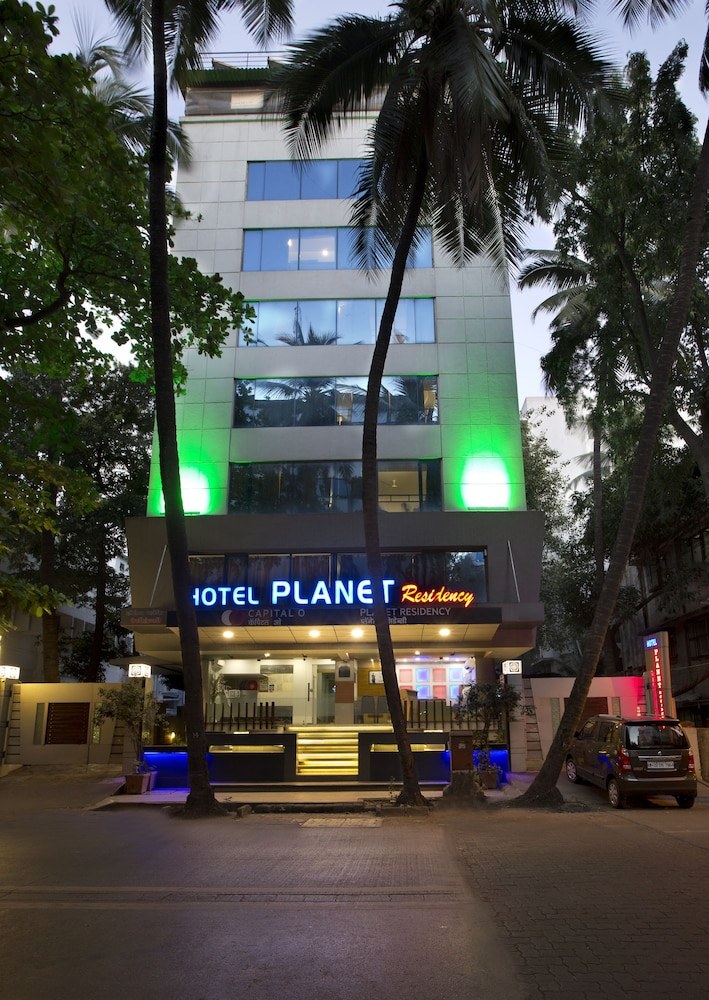 PLANET RESIDENCY