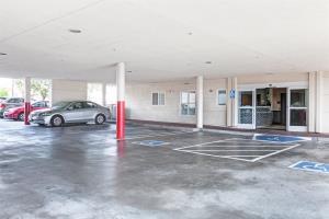 Ramada Limited San Francisco Airport North photo 2