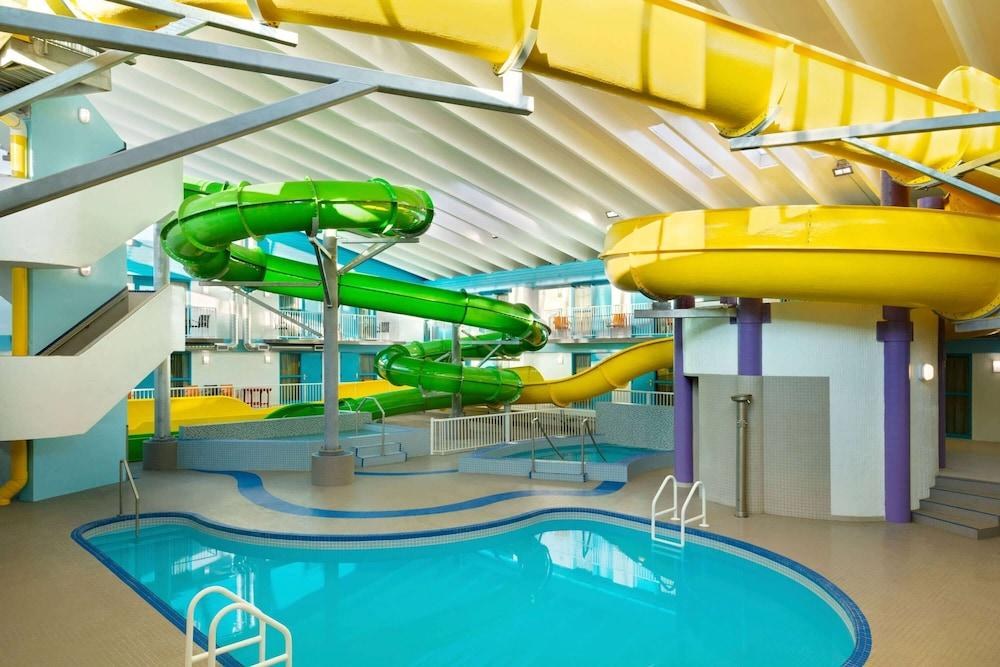 TRAVELODGE BY WYNDHAM SASKATOON photo 2