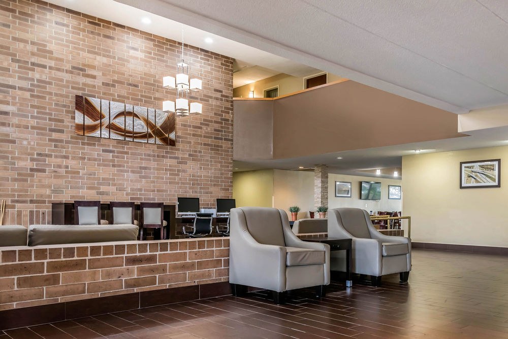 QUALITY INN & SUITES MALL OF AMERICA MSP AIRPORT photo 1