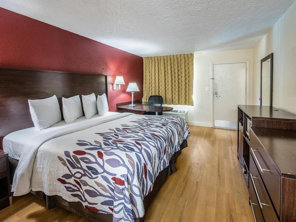 RED ROOF INN ORLANDO SOUTH MALL photo 4