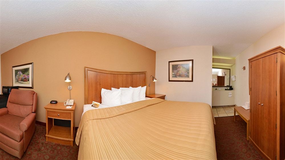 QUALITY INN photo 1