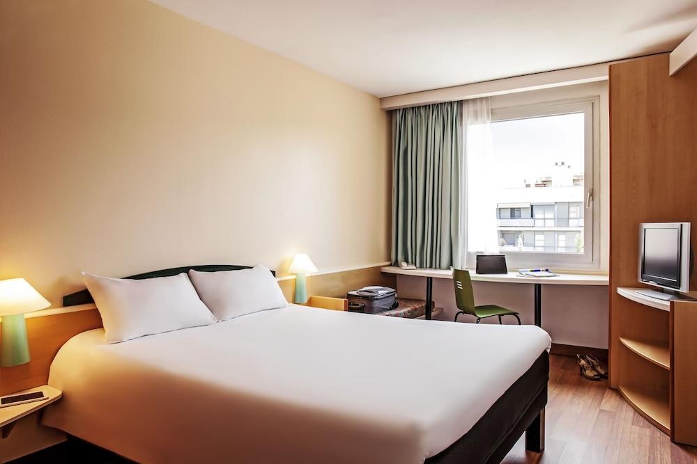 IBIS MALAGA CENTRO CIUDAD photo 4