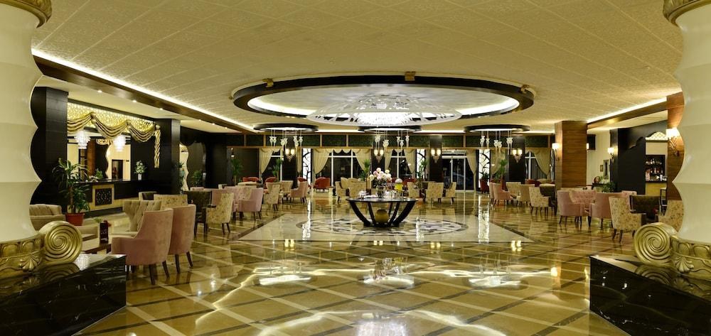 LAKE & RIVER SIDE HOTEL & SPA photo 2