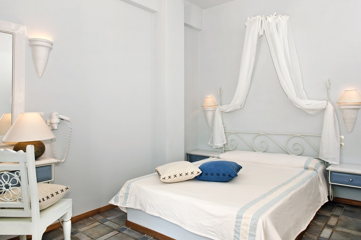 ATLANTIS BEACH VILLA photo 1
