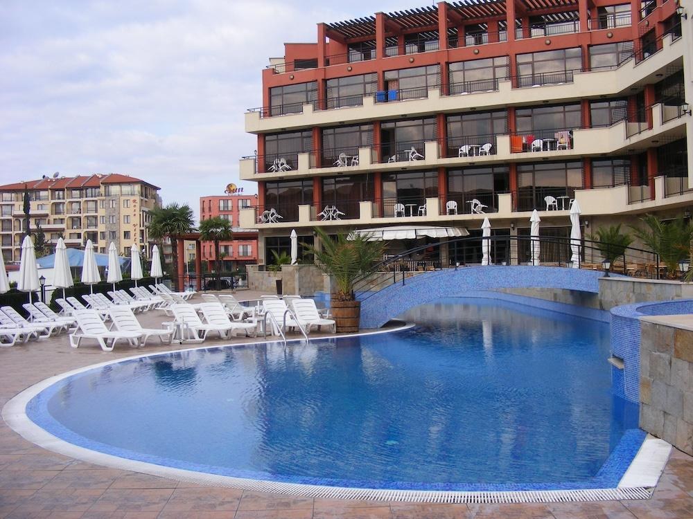 HOTEL NOBEL photo 2