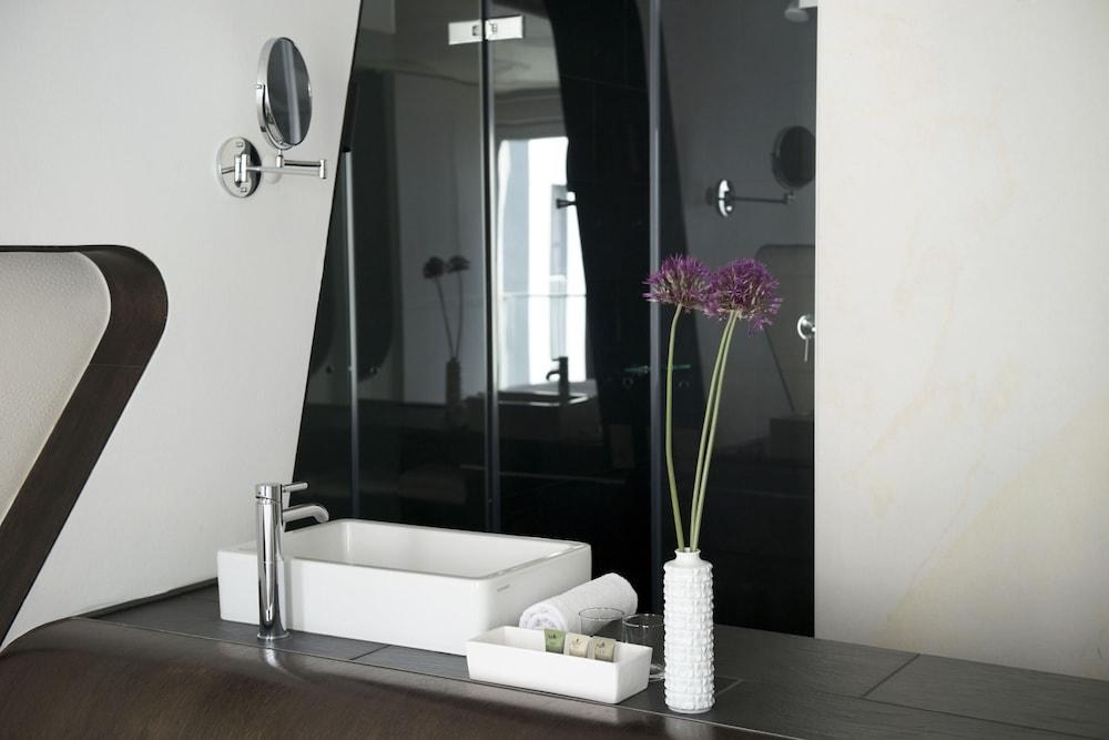 Hotel Q photo 3