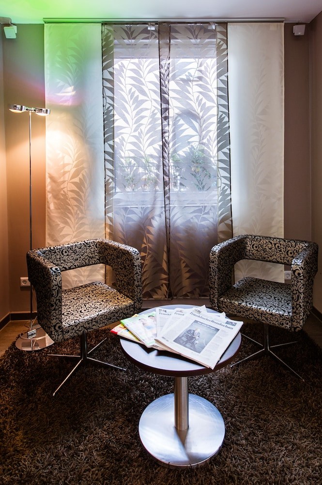 Hotel Mainstation photo 1