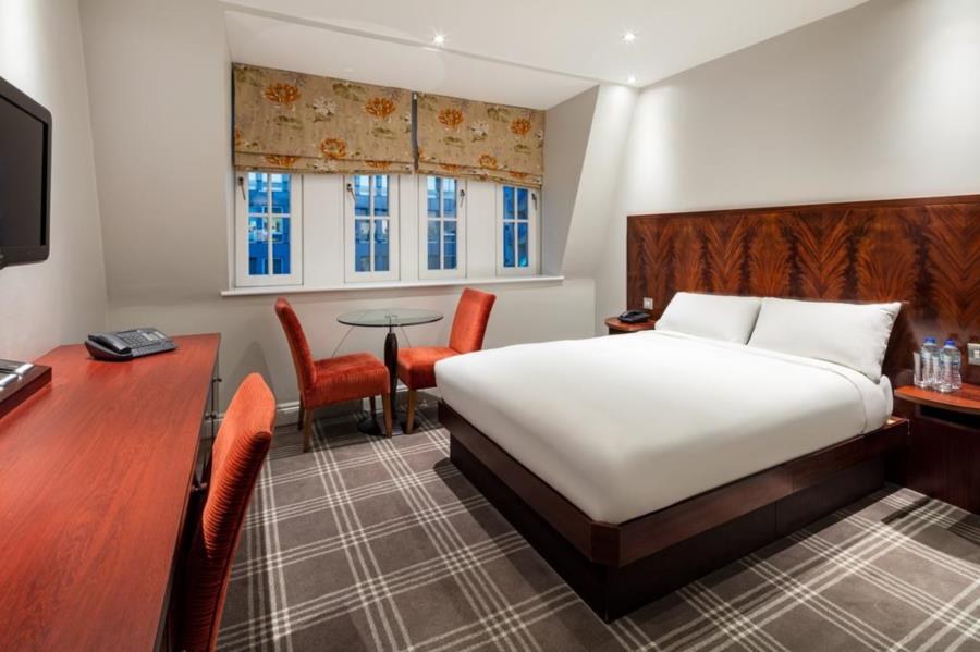 RADISSON BLU EDWARDIAN GRAFTON HOTEL