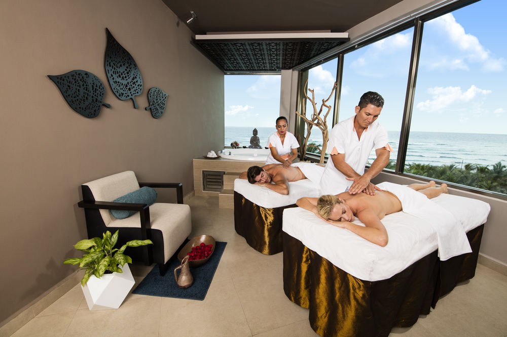 El Dorado Seaside Suites, Catamarán, Cenote & More Inclusive photo 1