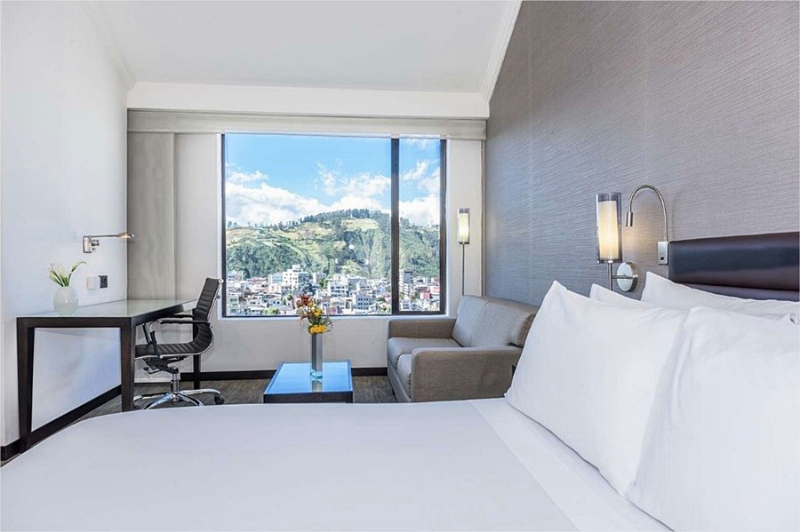 NH COLLECTION QUITO ROYAL photo 1