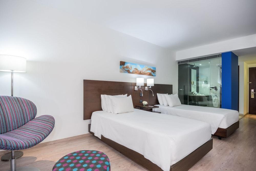 NH COLLECTION BARRANQUILLA SMARTSUITES ROYAL photo 3