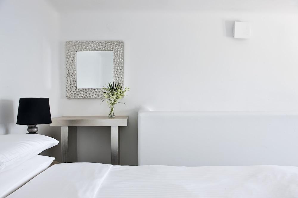BELVEDERE SUITES photo 3