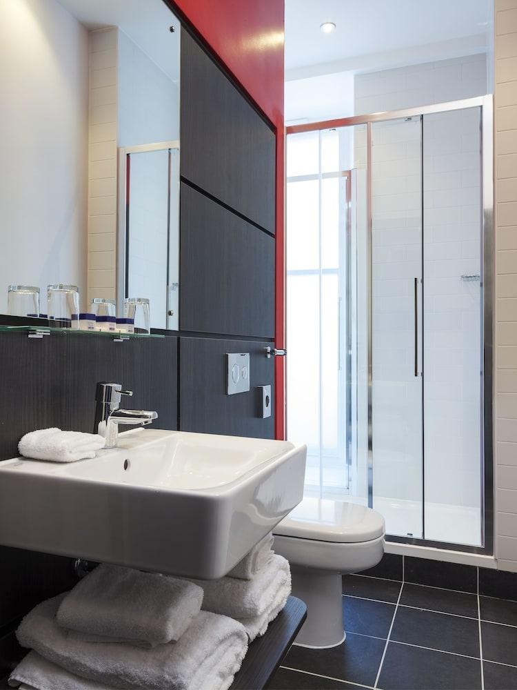 PARK INN BY RADISSON GLASGOW CITY CENTRE photo 2