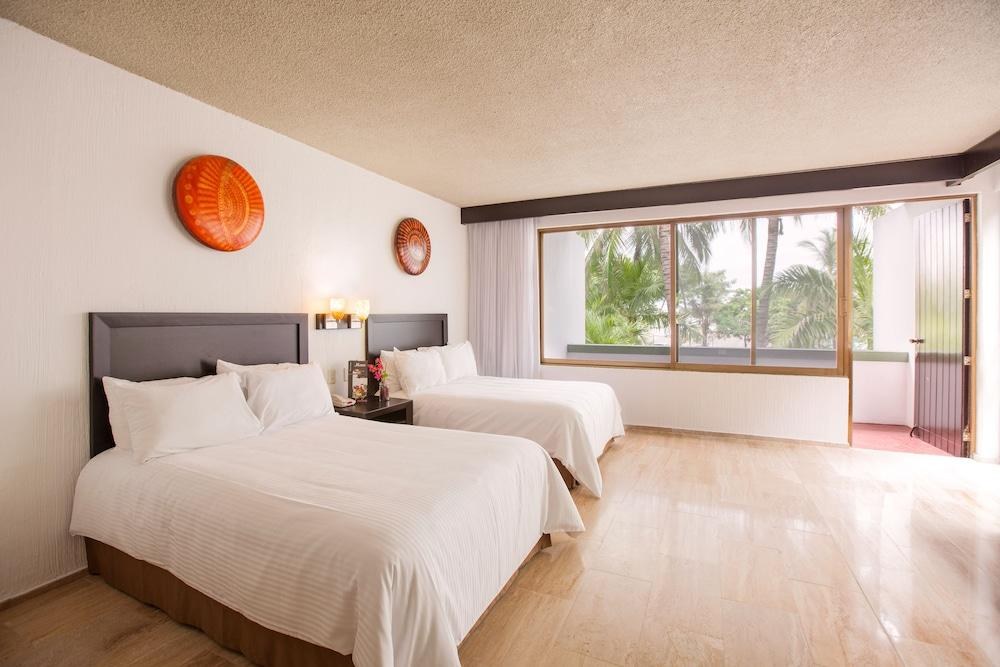 EL CID GRANADA HOTEL & COUNTRY CLUB photo 3