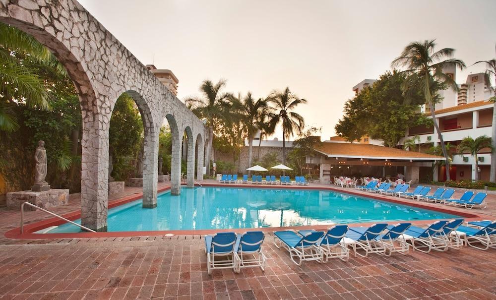 EL CID GRANADA HOTEL & COUNTRY CLUB photo 4