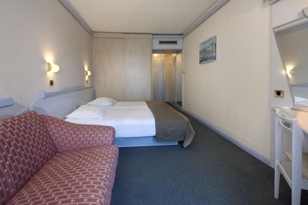 HOTEL PLAVI photo 2
