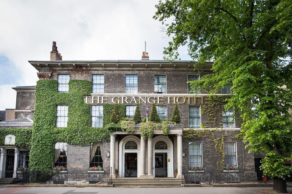 THE GRANGE photo 4