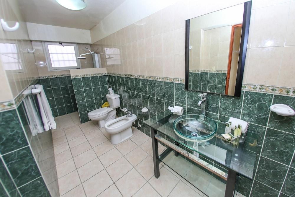 ACUARIUM SUITE RESORT photo 3