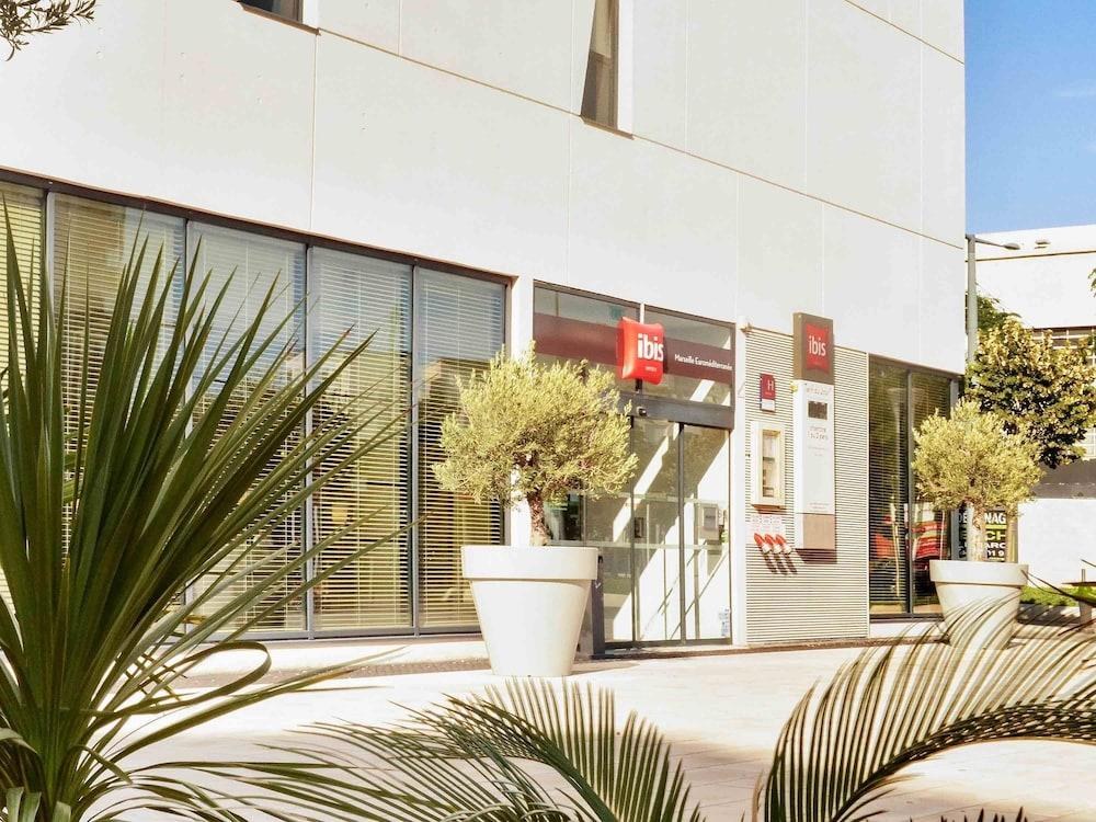 IBIS MARSEILLE CENTRE EUROMED photo 2