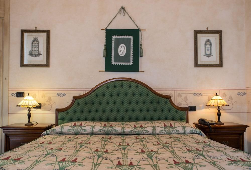 LIBERTY HOTEL photo 4