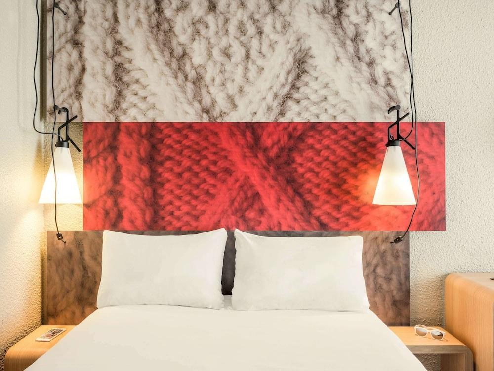 IBIS BORDEAUX CENTRE GARE SAINT JEAN photo 4
