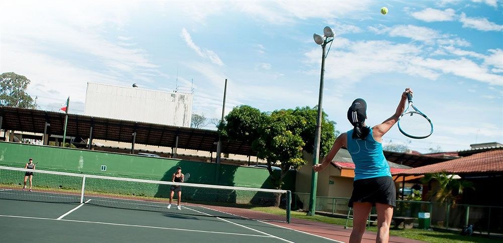 COSTA RICA TENNIS CLUB photo 1