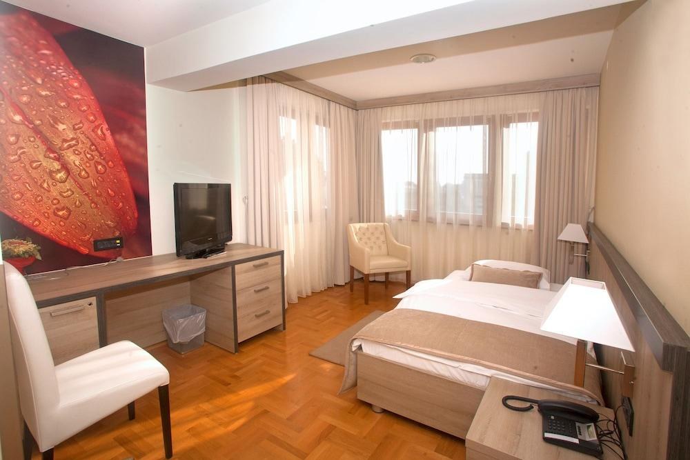 Hotel Calypso photo 1