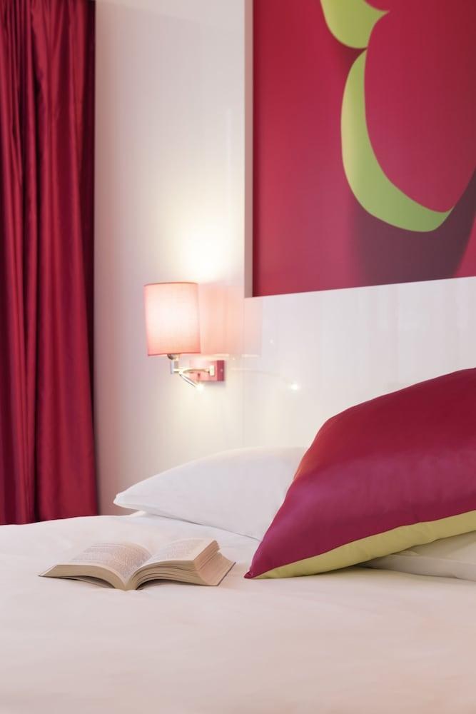 IBIS STYLES BORDEAUX SAINT MEDARD photo 2