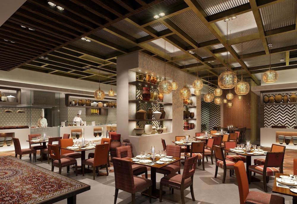 Fairmont Ajman Hotel photo 2
