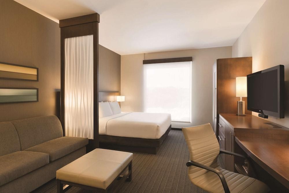 HYATT PLACE SAN JOS¿/PINARES photo 2