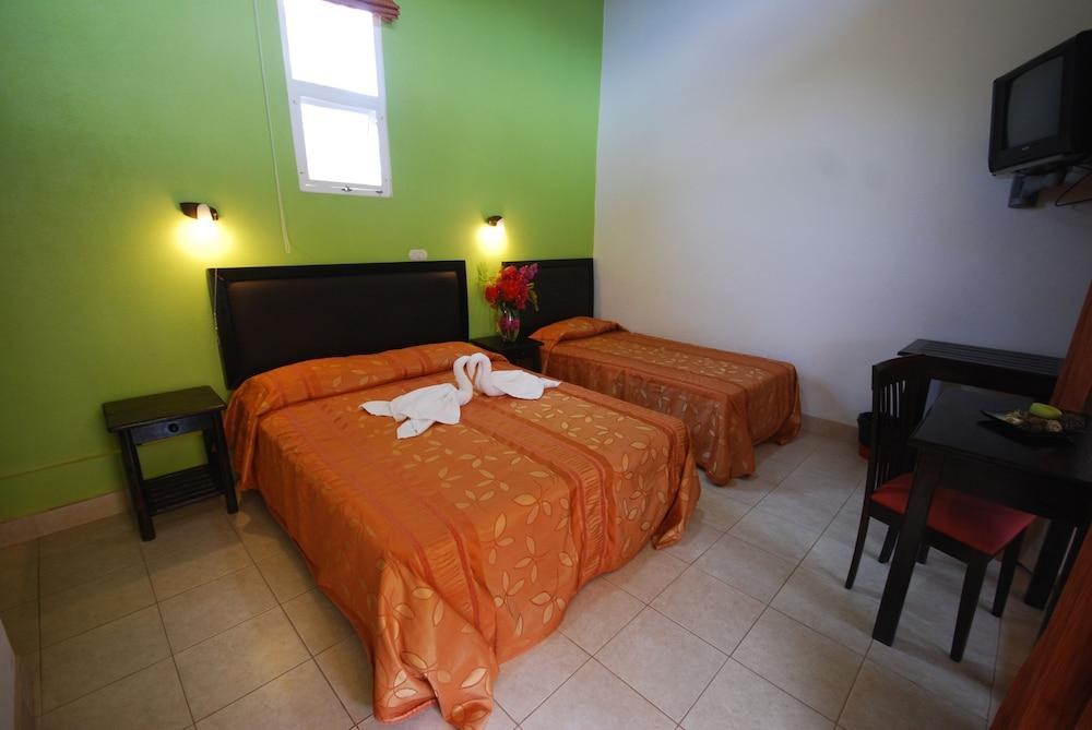 SAMARA INN photo 2