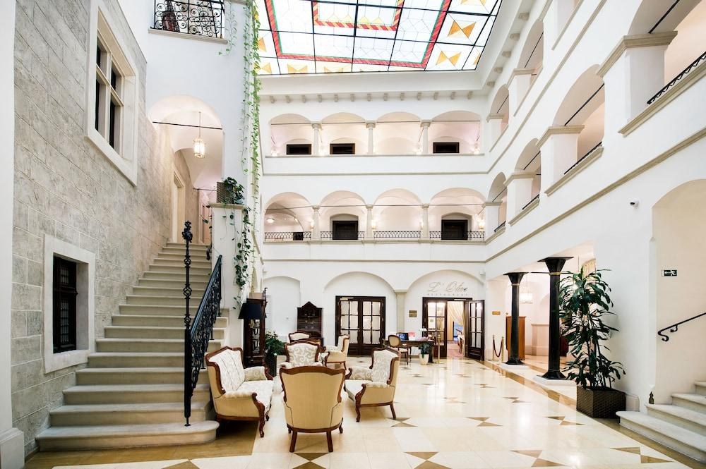 ARCADIA BOUTIQUE HOTEL photo 2