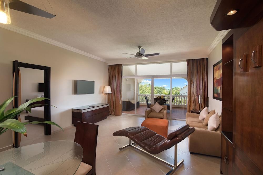 PRESIDENTIAL SUITES BY LIFESTYLE photo 2