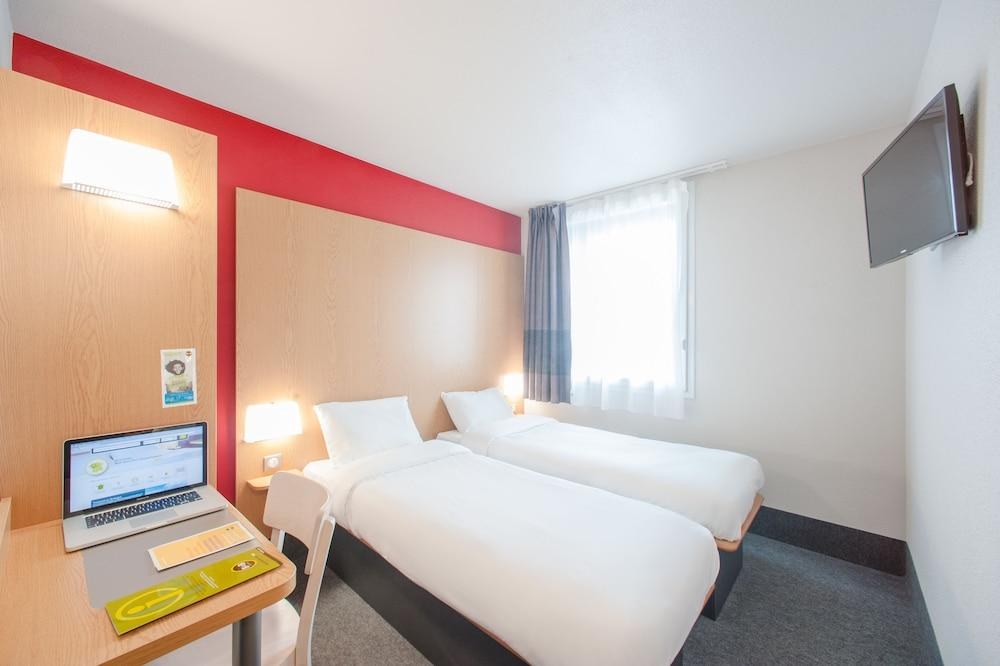 B&B HOTEL CANNES OUEST LA BOCCA photo 4