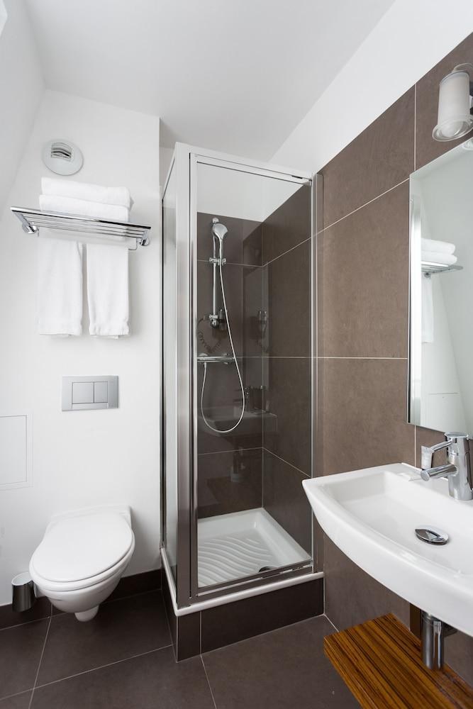 LE 20 PRIEURE HOTEL photo 4