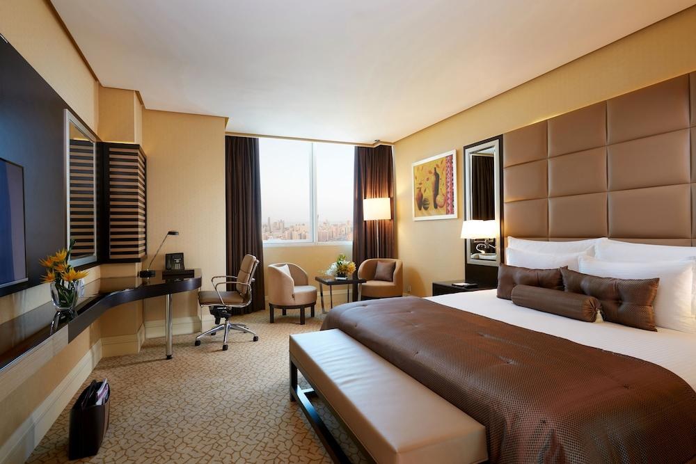 MILLENNIUM HOTEL AND CONVENTION CENTRE KUWAIT photo 4