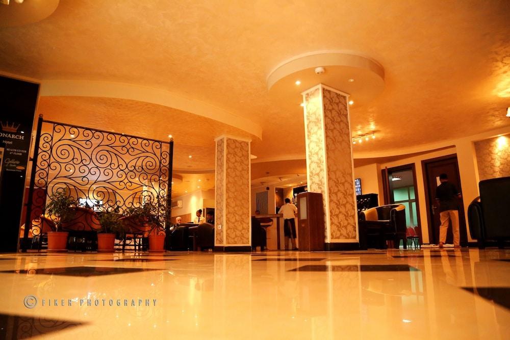 MONARCH HOTEL photo 2