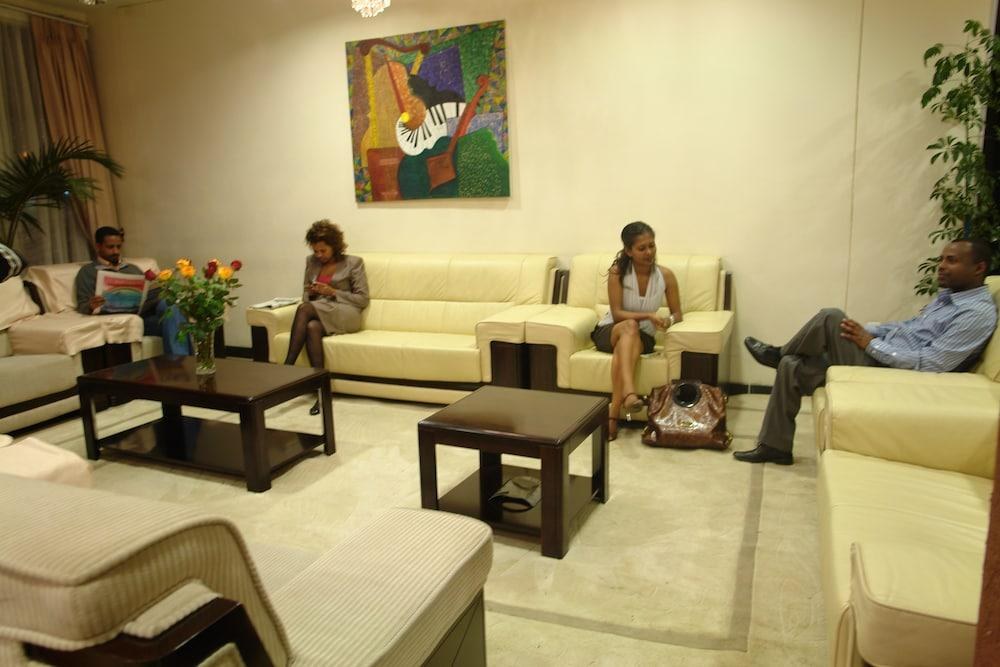 SORAMBA HOTEL photo 4