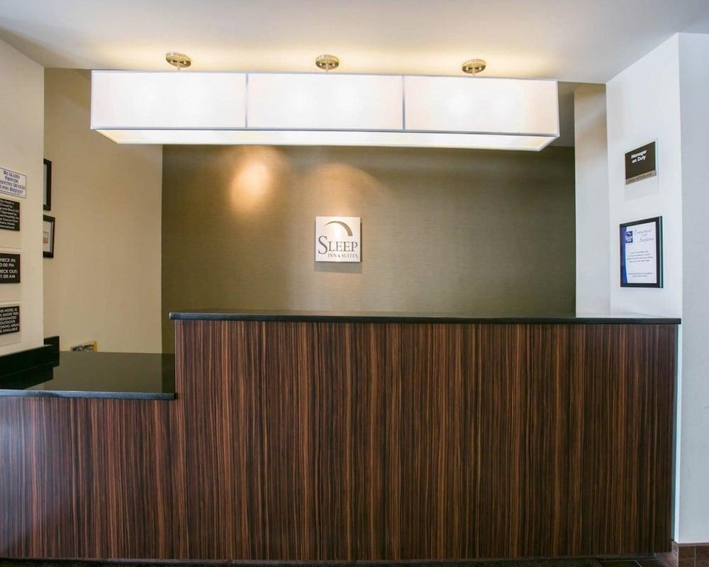 SLEEP INN & SUITES AUSTIN - NORTHEAST photo 4