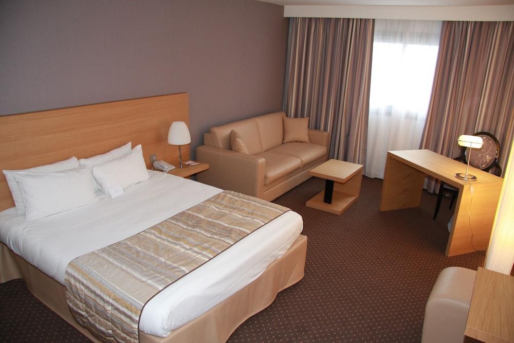 MERCURE BORDEAUX LAC photo 4