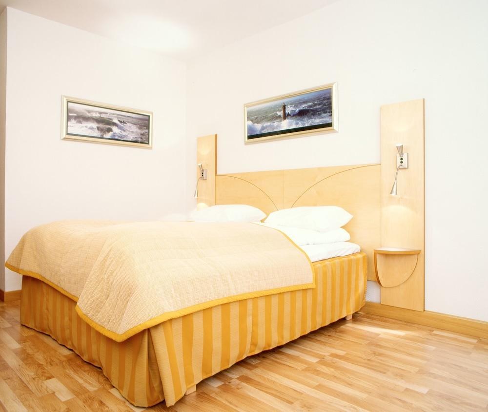 SCANDIC photo 4