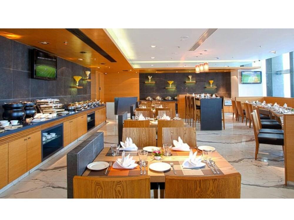 Country Inn & Suites By Radisson, Navi Mumbai photo 3