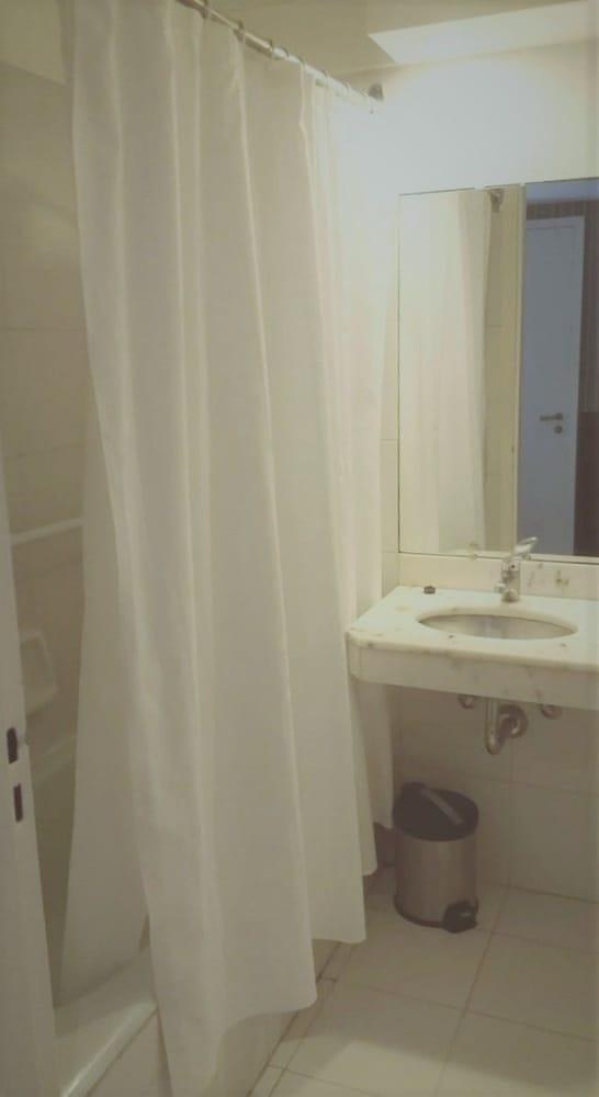 DORA HOTEL BUENOS AIRES photo 2