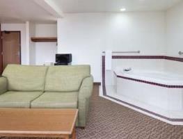 SUPER 8 MORGANTOWN photo 2