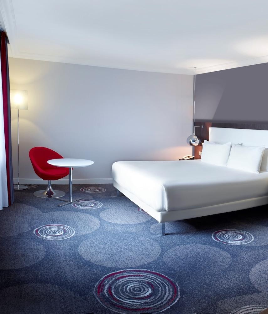 Hilton Brussels Grand Place photo 2